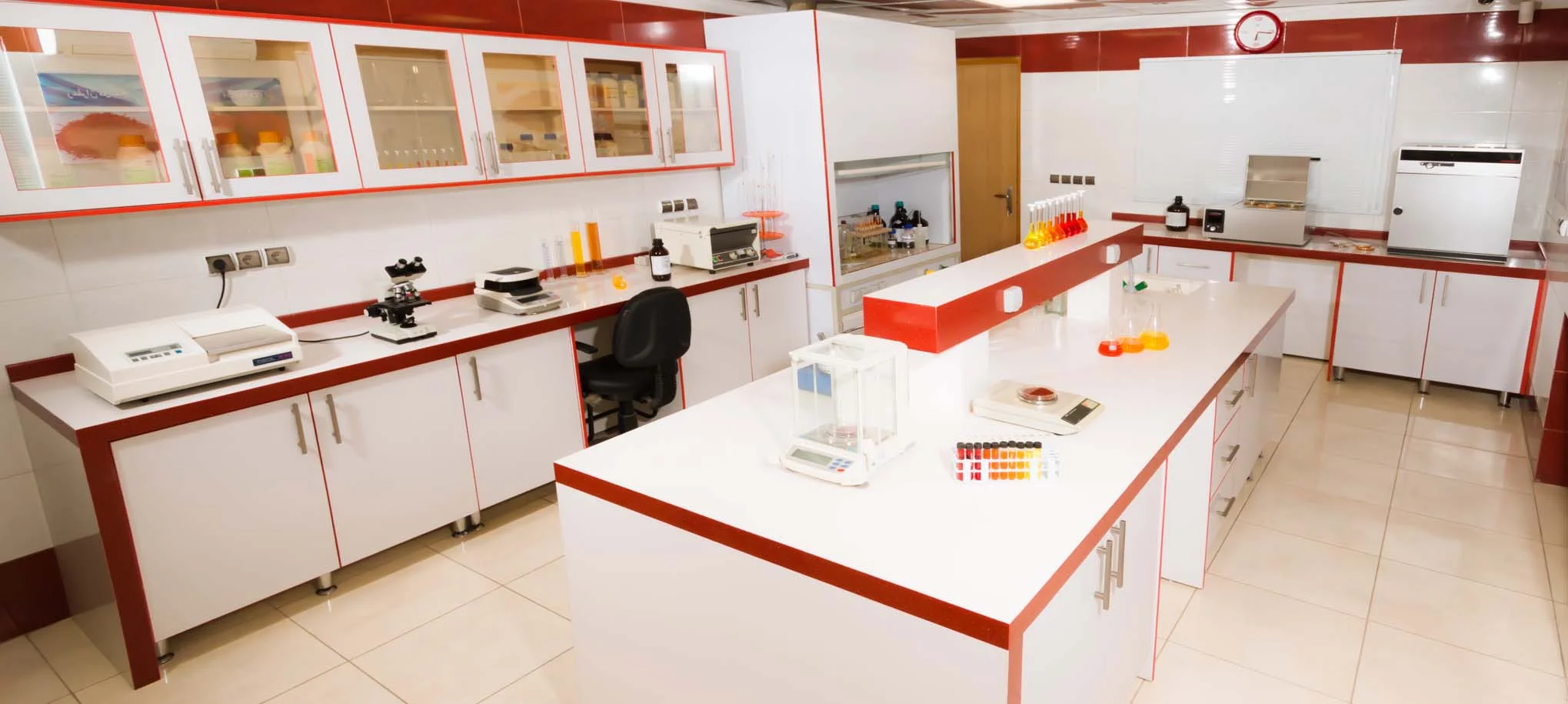 آزمایشگاه تخصصی زعفران نامی